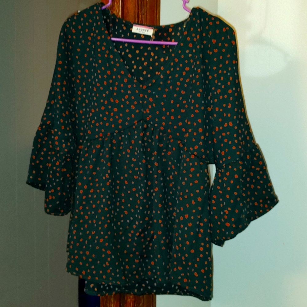 Beautiful green and orange bell sleeve blouse